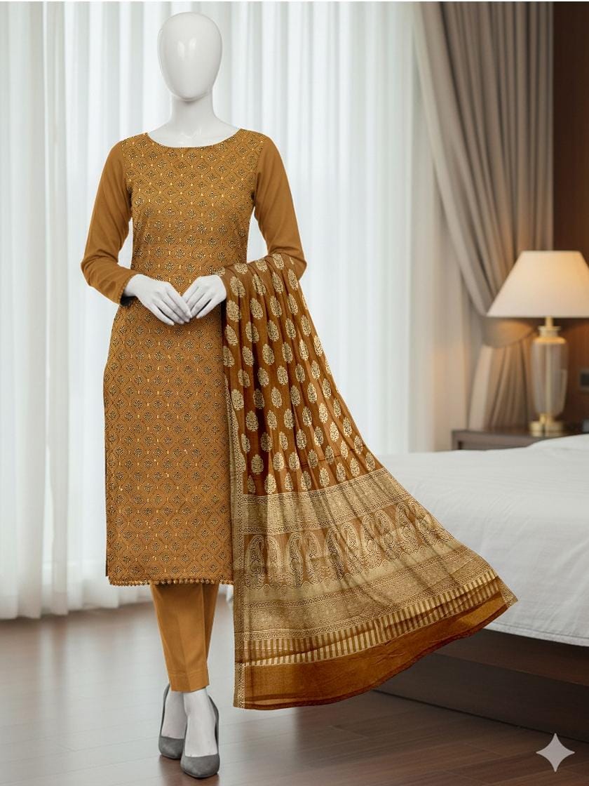 4 Session Embroidered 3 Piece