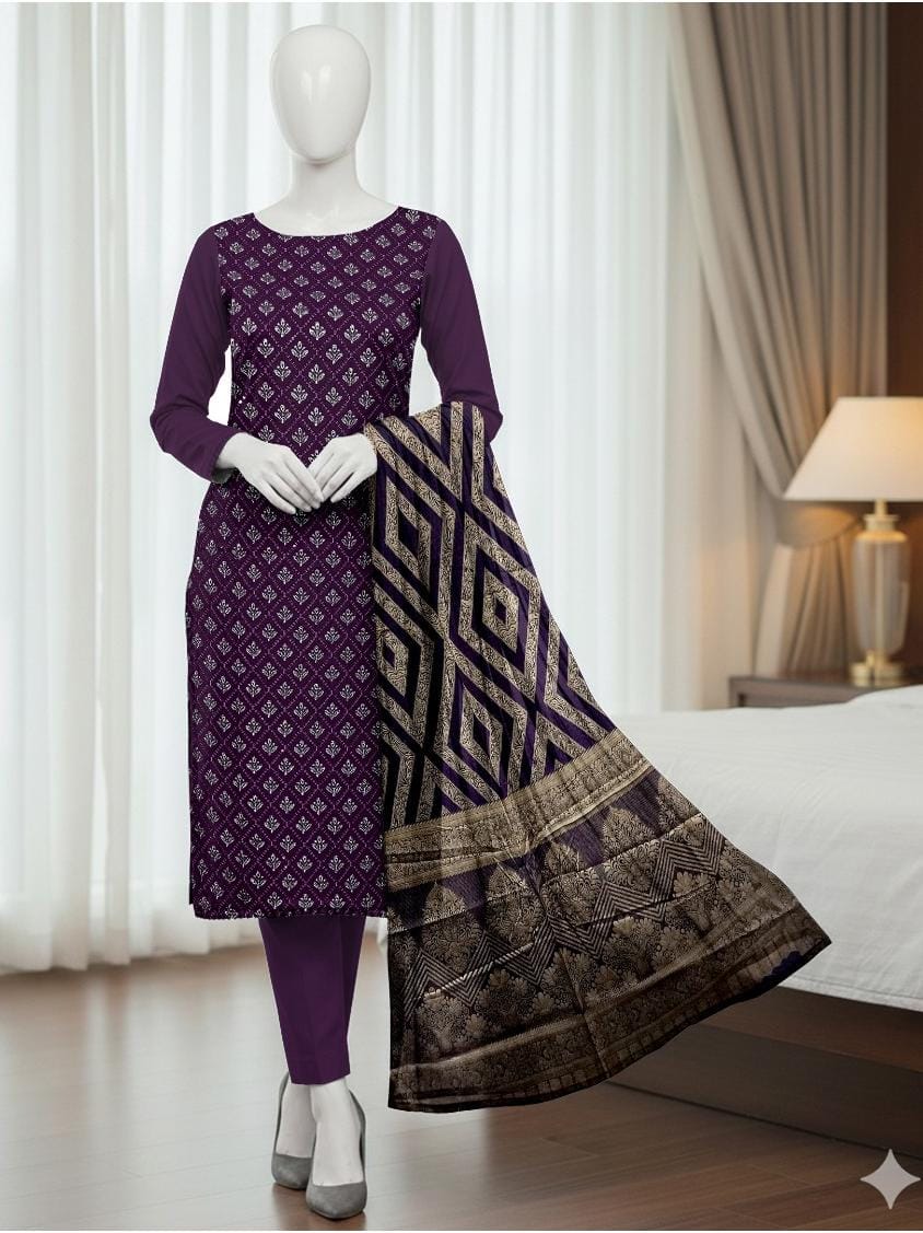 4 Session Embroidered 3 Piece